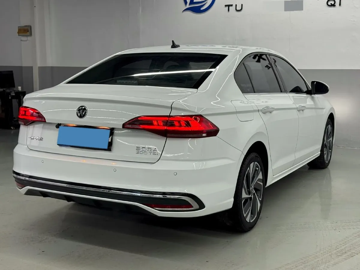 2023 Volkswagen Bora 1.2T 116HP L4 7DCT,autocango,china used car exporter,china ev exporter,chinese used car exporter,chinese used ev exporter