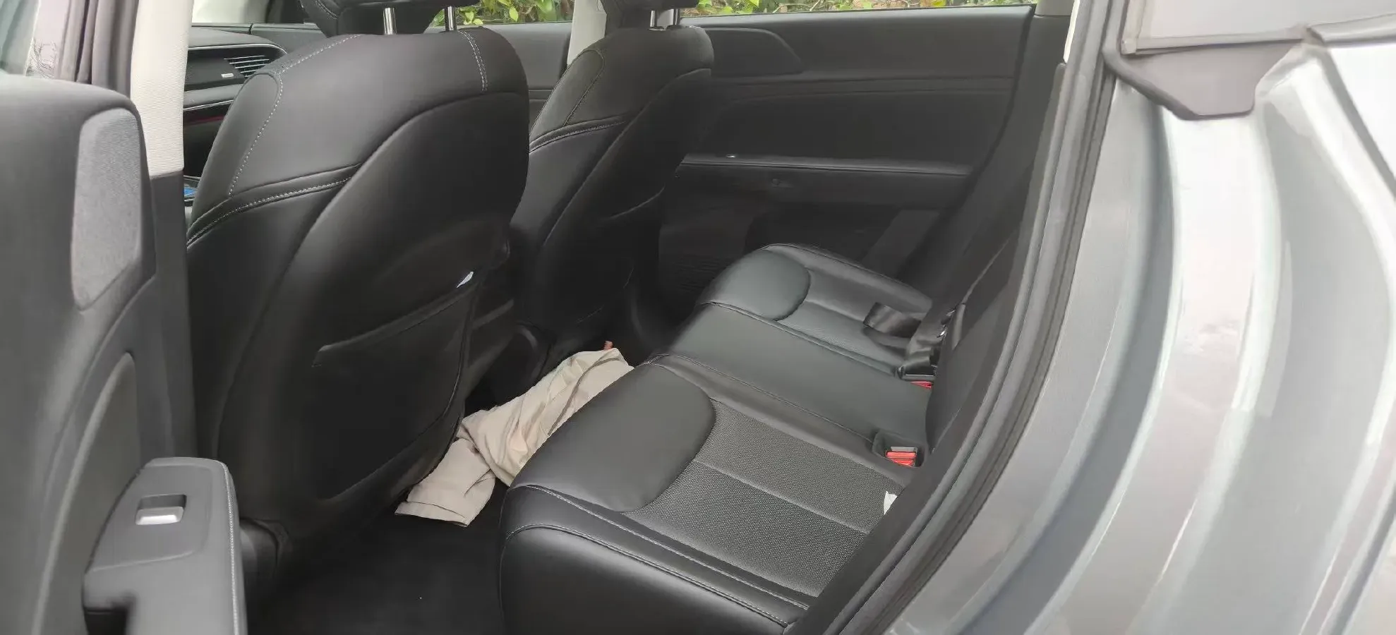 2023 Xpeng G6 BEV 66KWH,autocango,china used car exporter,china ev exporter,chinese used car exporter,chinese used ev exporter