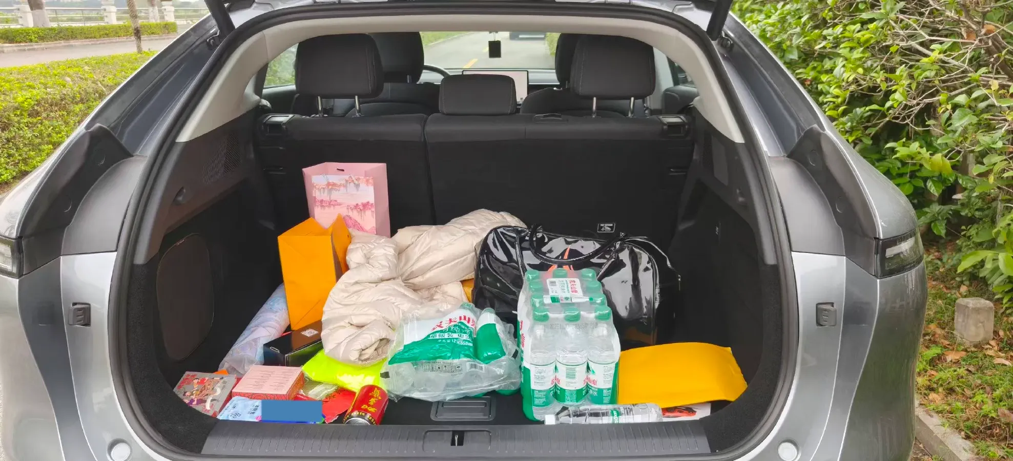 2023 Xpeng G6 BEV 66KWH,autocango,china used car exporter,china ev exporter,chinese used car exporter,chinese used ev exporter