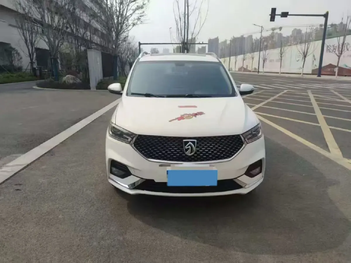 2019 BaoJun 360 1.5L 105HP L4 CVT,autocango,china used car exporter,china ev exporter,chinese used car exporter,chinese used ev exporter