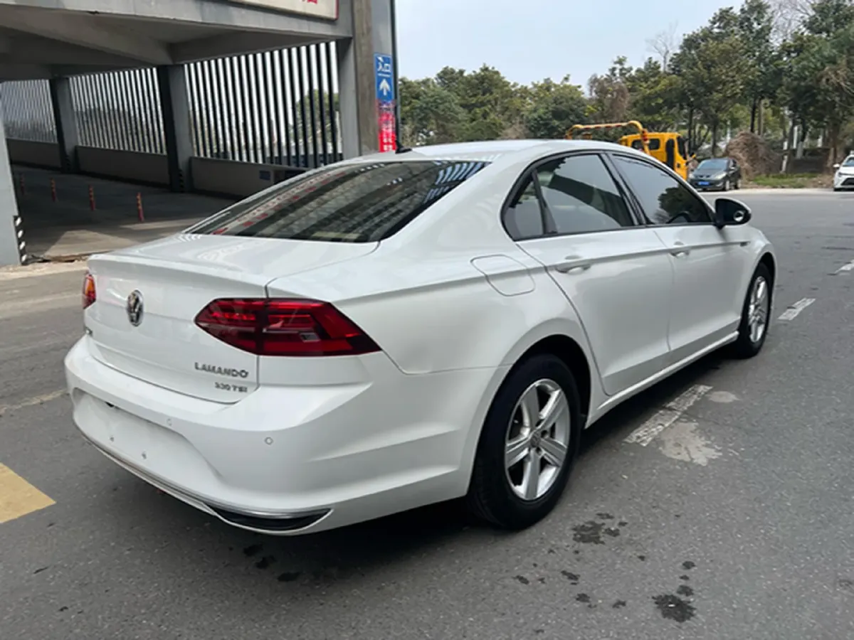 2019 Volkswagen T-Cross 1.4T 150HP L4 7DCT,autocango,china used car exporter,china ev exporter,chinese used car exporter,chinese used ev exporter