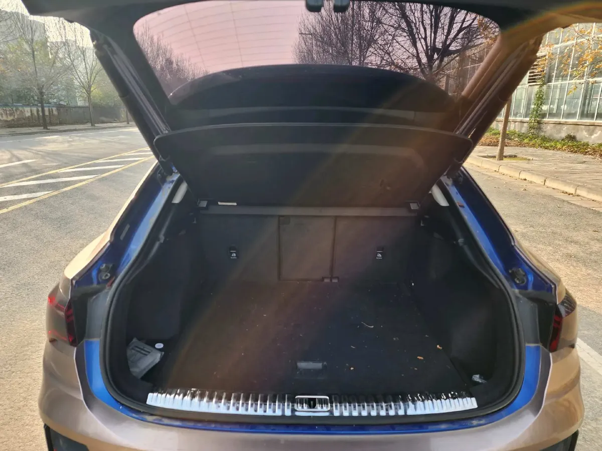 2020 Audi Q3 Sportback 2.0T 186HP L4 7DCT,autocango,china used car exporter,china ev exporter,chinese used car exporter,chinese used ev exporter