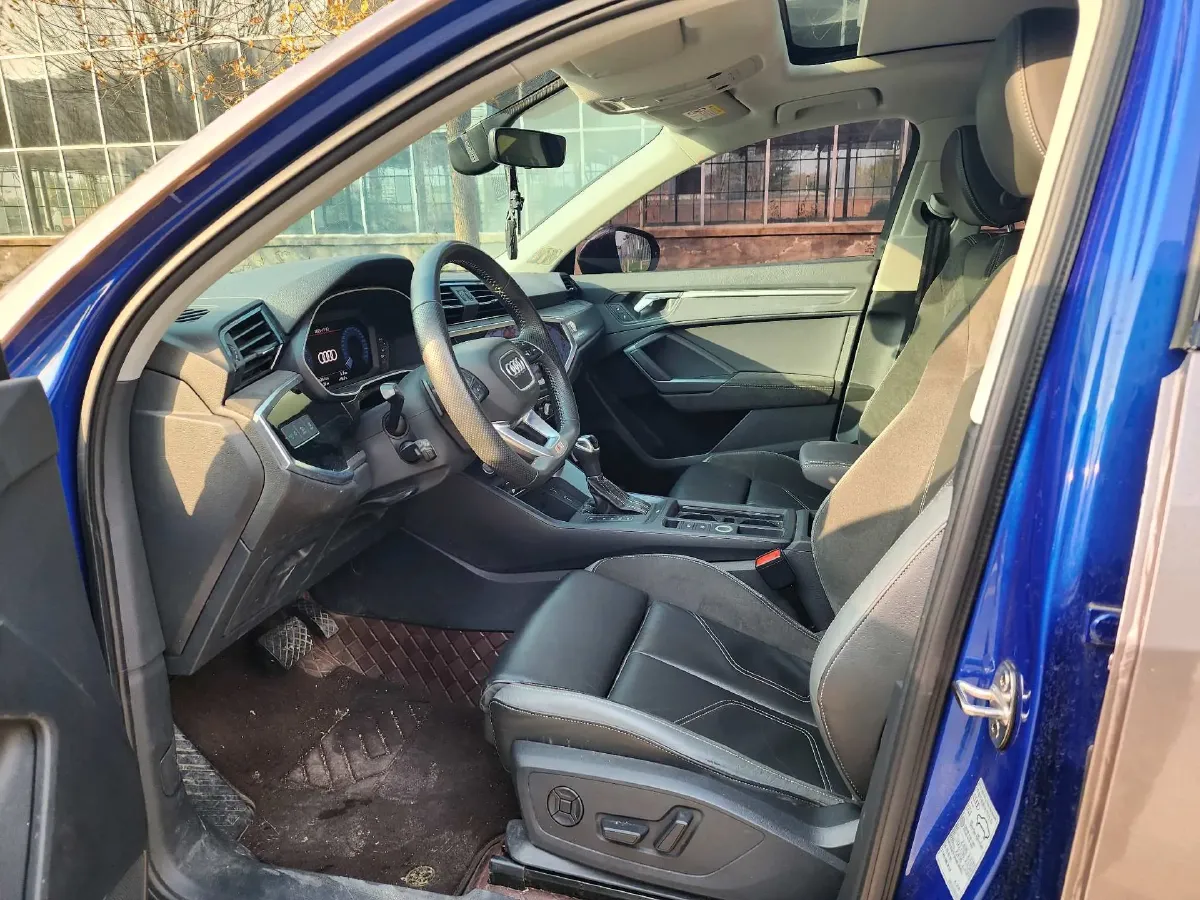 2020 Audi Q3 Sportback 2.0T 186HP L4 7DCT,autocango,china used car exporter,china ev exporter,chinese used car exporter,chinese used ev exporter