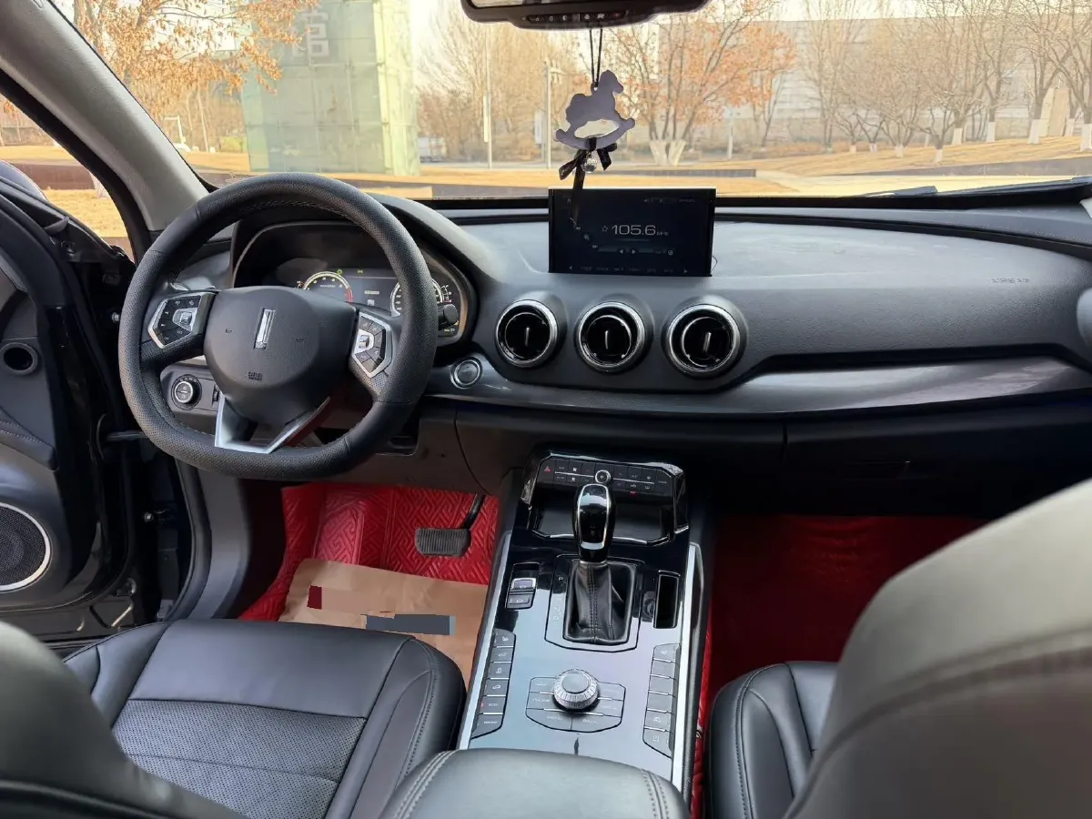 2017 WEY VV7 2.0T 234HP L4 7DCT,autocango,china used car exporter,china ev exporter,chinese used car exporter,chinese used ev exporter