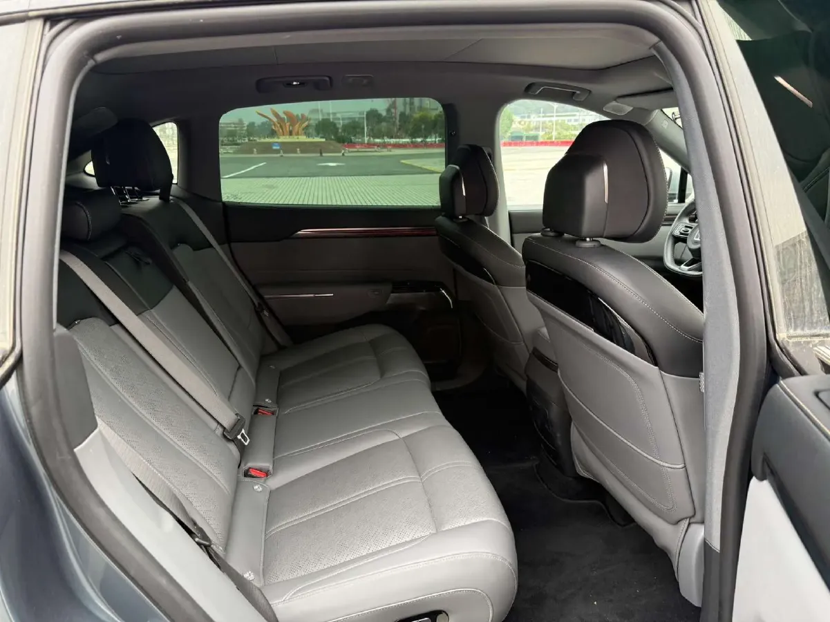 2025 Zeekr 7X BEV 75KWH,autocango,china used car exporter,china ev exporter,chinese used car exporter,chinese used ev exporter