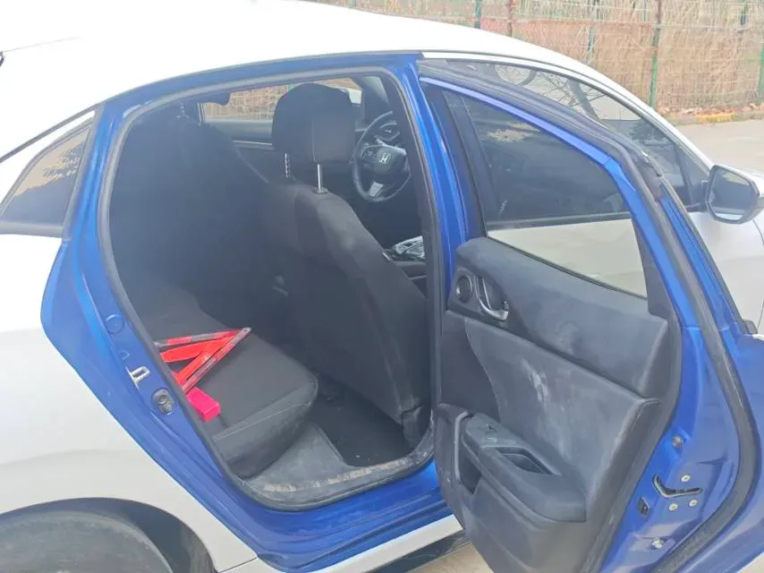2021 Honda Civic 1.5T 177HP L4 CVT,autocango,china used car exporter,china ev exporter,chinese used car exporter,chinese used ev exporter