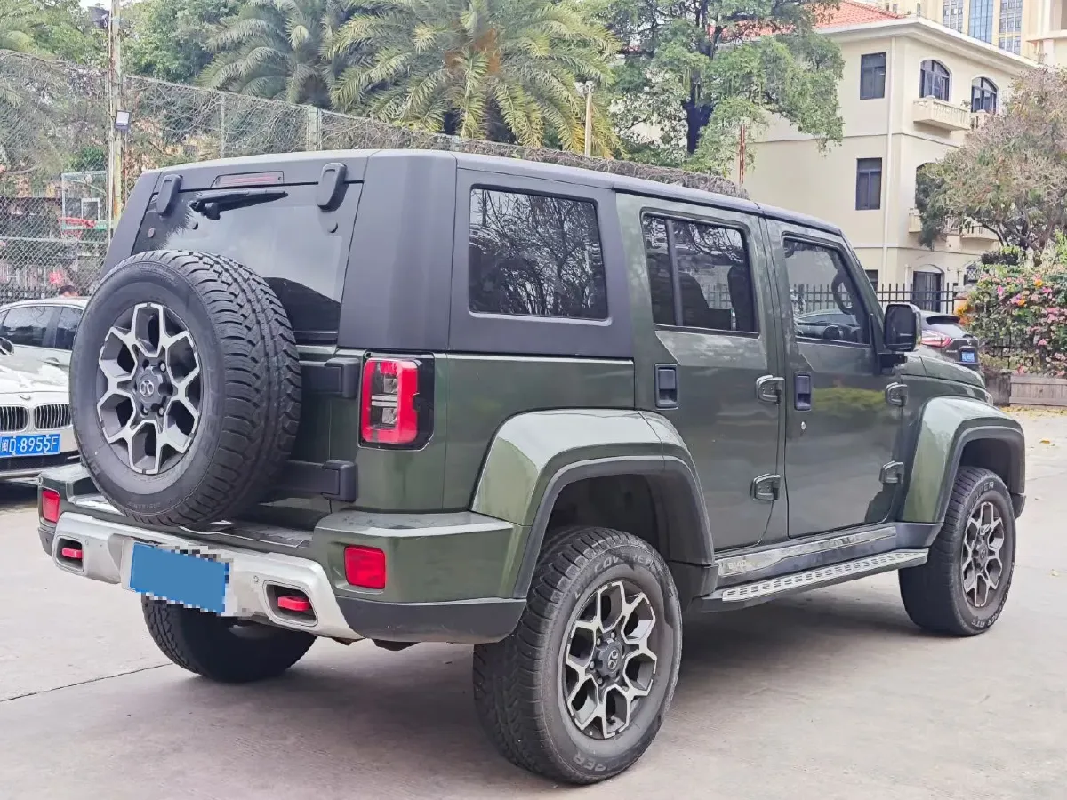 2019 Beijing BJ40 2.3T 231HP L4 6AT,autocango,china used car exporter,china ev exporter,chinese used car exporter,chinese used ev exporter