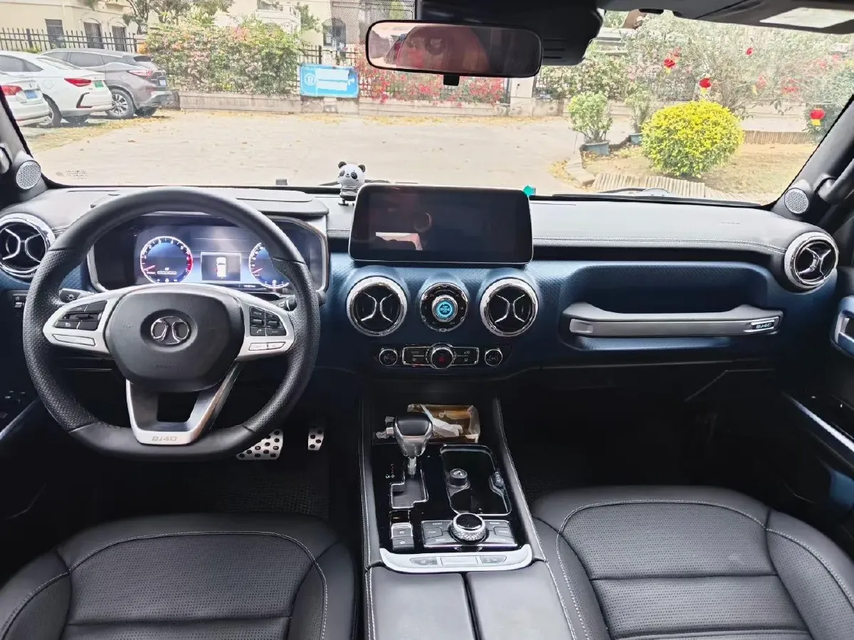 2019 Beijing BJ40 2.3T 231HP L4 6AT,autocango,china used car exporter,china ev exporter,chinese used car exporter,chinese used ev exporter