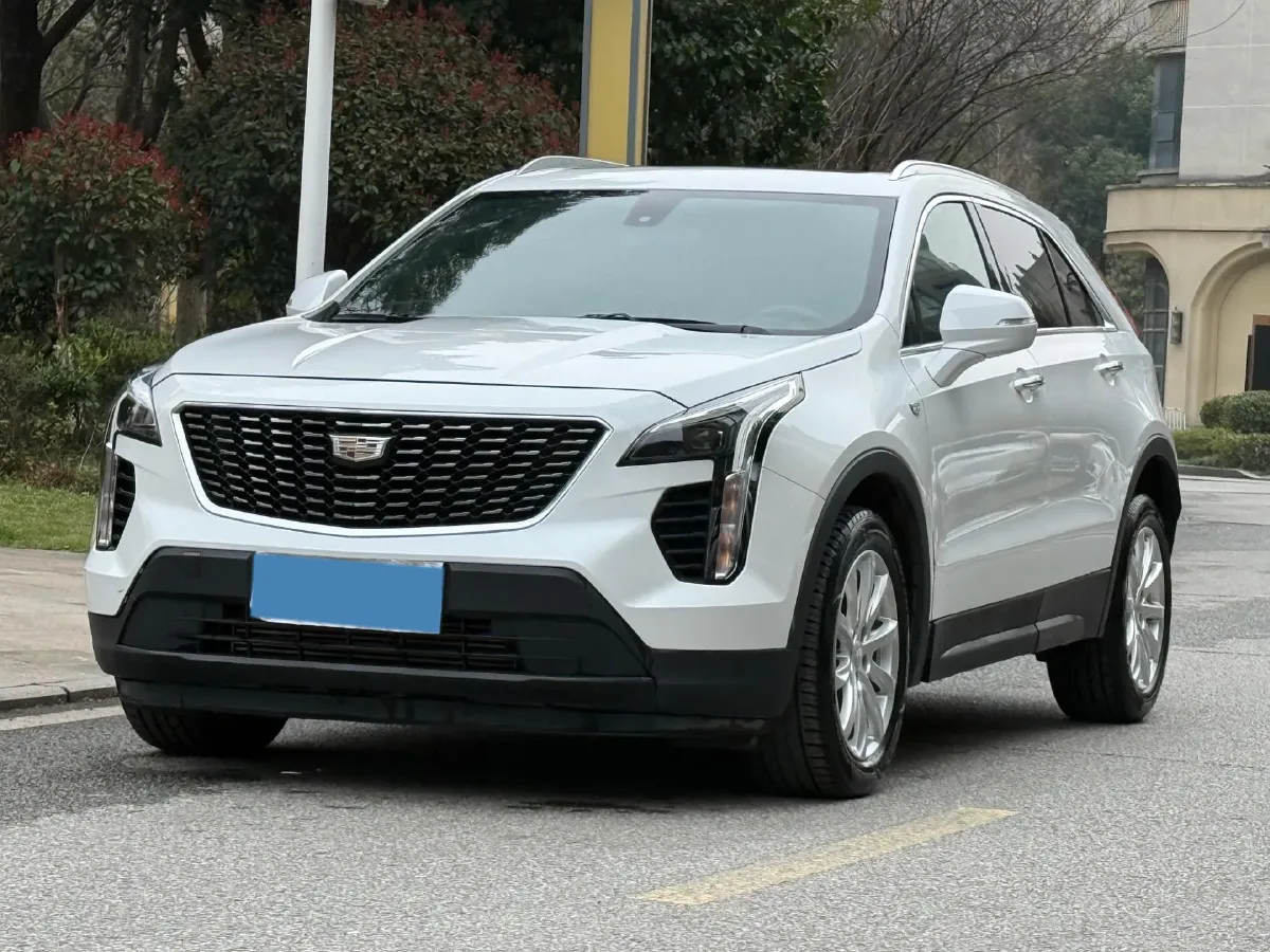 2021 Cadillac XT4 2.0T 237HP L4 9AT,autocango,china used car exporter,china ev exporter,chinese used car exporter,chinese used ev exporter