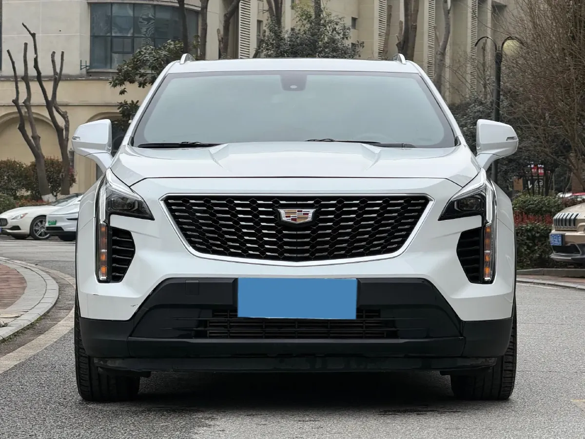 2021 Cadillac XT4 2.0T 237HP L4 9AT,autocango,china used car exporter,china ev exporter,chinese used car exporter,chinese used ev exporter