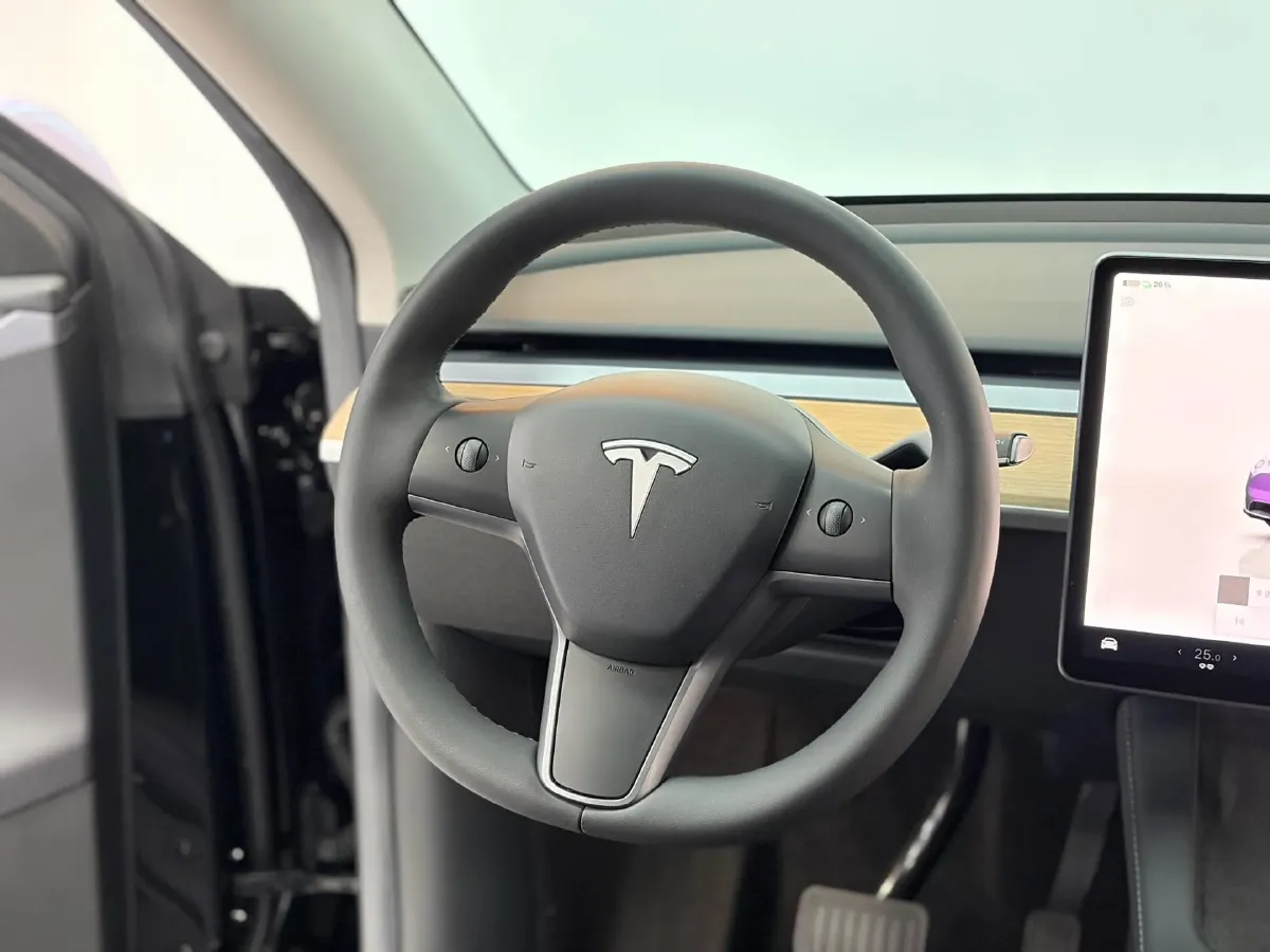 2022 Tesla Model Y BEV 60KWH,autocango,china used car exporter,china ev exporter,chinese used car exporter,chinese used ev exporter