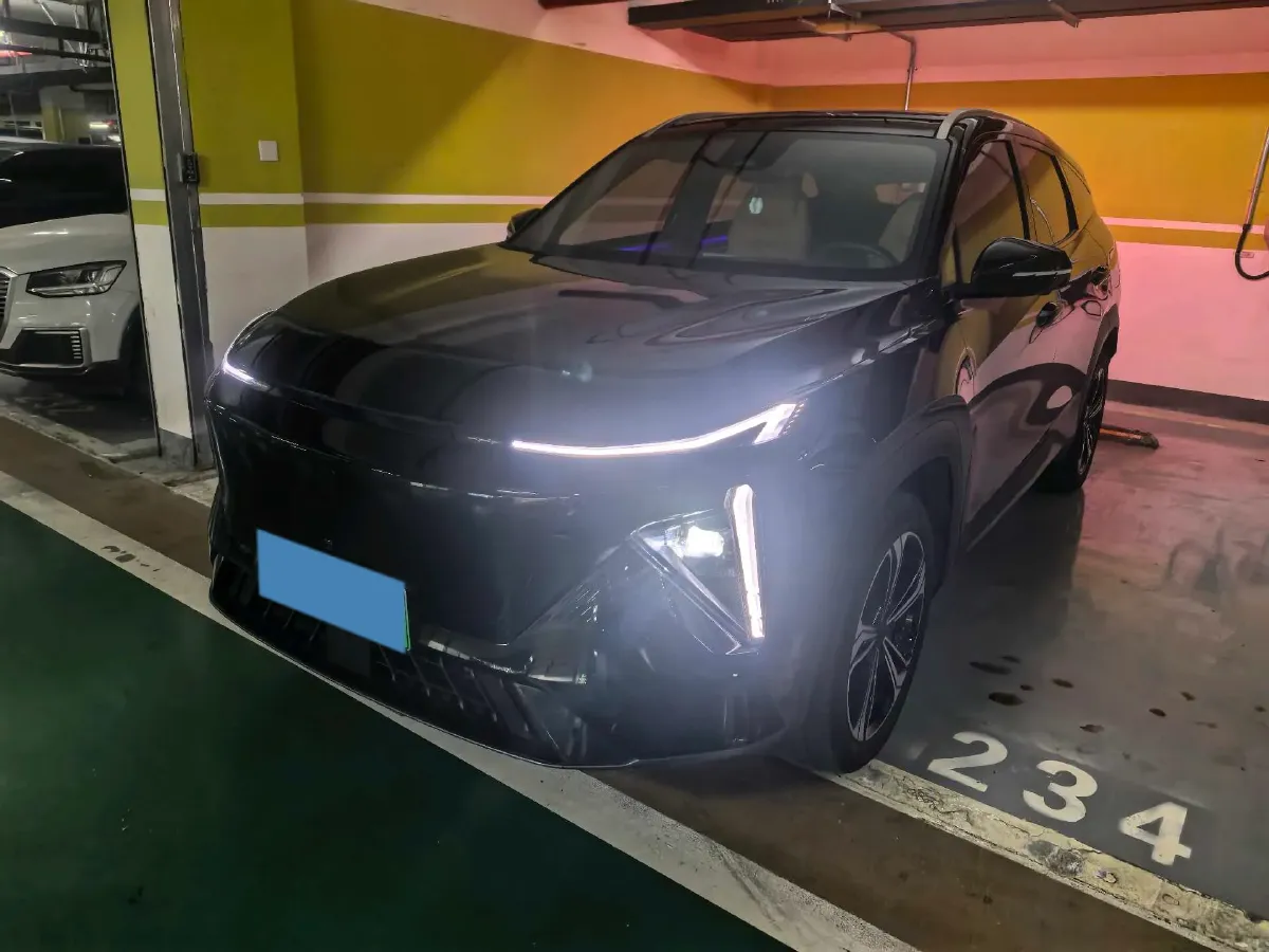 2023 Geely Galaxy L7 1.5T 163HP L4 3DHT PHEV 18.7KWH,autocango,china used car exporter,china ev exporter,chinese used car exporter,chinese used ev exporter