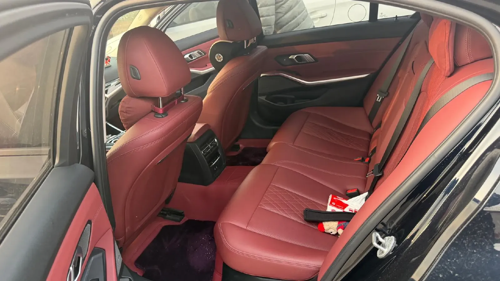 2024 BMW 3 Series 2.0T 184HP L4 8AT,autocango,china used car exporter,china ev exporter,chinese used car exporter,chinese used ev exporter