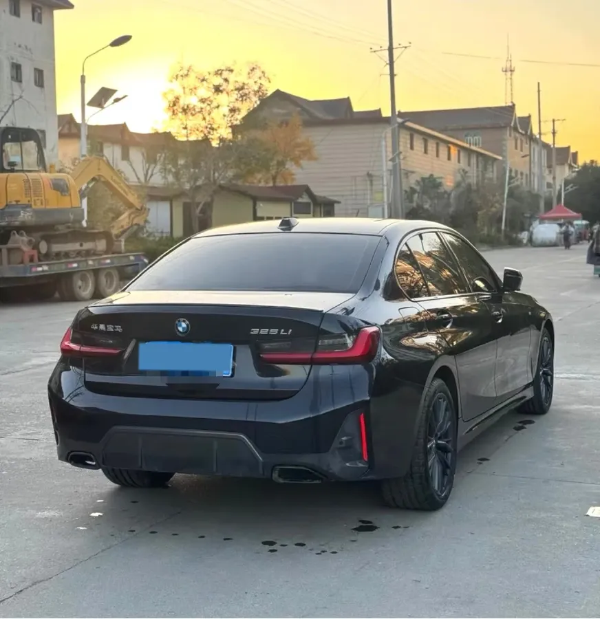 2024 BMW 3 Series 2.0T 184HP L4 8AT,autocango,china used car exporter,china ev exporter,chinese used car exporter,chinese used ev exporter