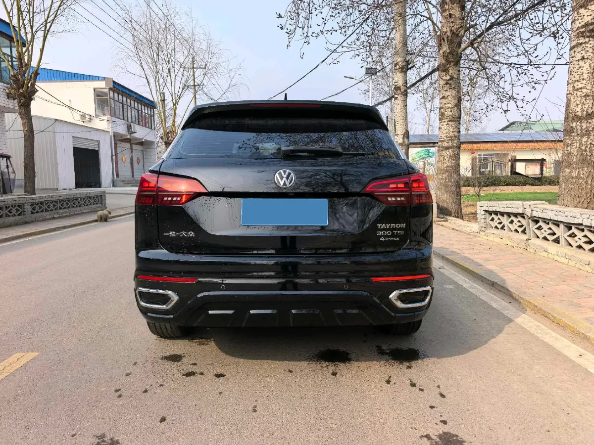 2019 Mercedes-Benz GLA Class 1.6T 156HP L4 7DCT,autocango,china used car exporter,china ev exporter,chinese used car exporter,chinese used ev exporter