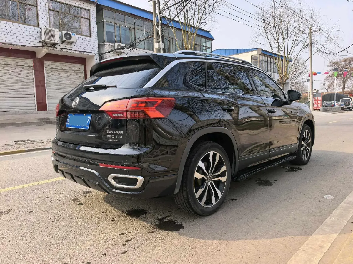 2019 Mercedes-Benz GLA Class 1.6T 156HP L4 7DCT,autocango,china used car exporter,china ev exporter,chinese used car exporter,chinese used ev exporter