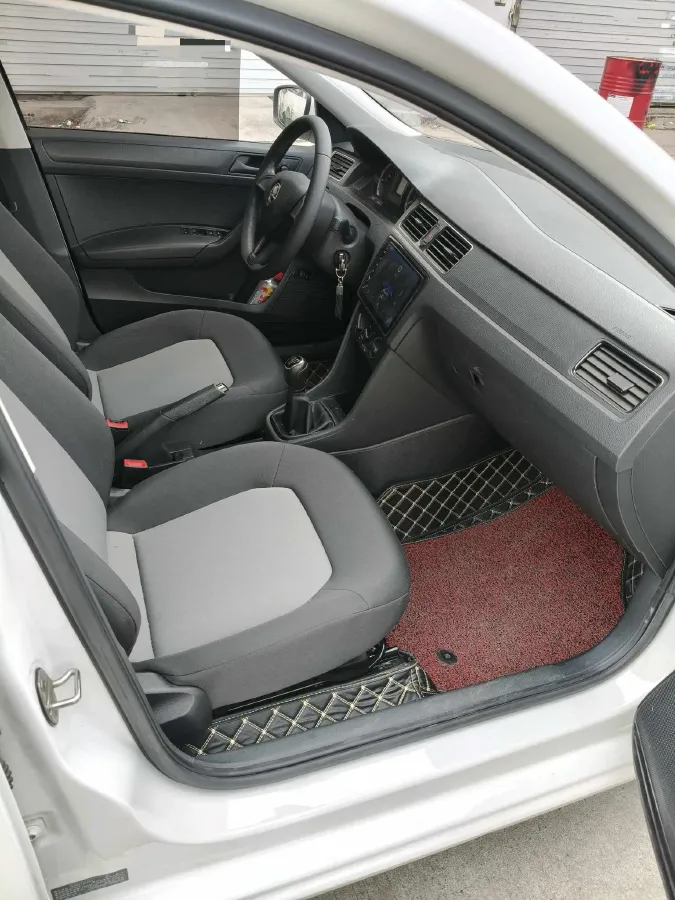 2019 Skoda Rapid 1.5L 110HP L4 5MT,autocango,china used car exporter,china ev exporter,chinese used car exporter,chinese used ev exporter