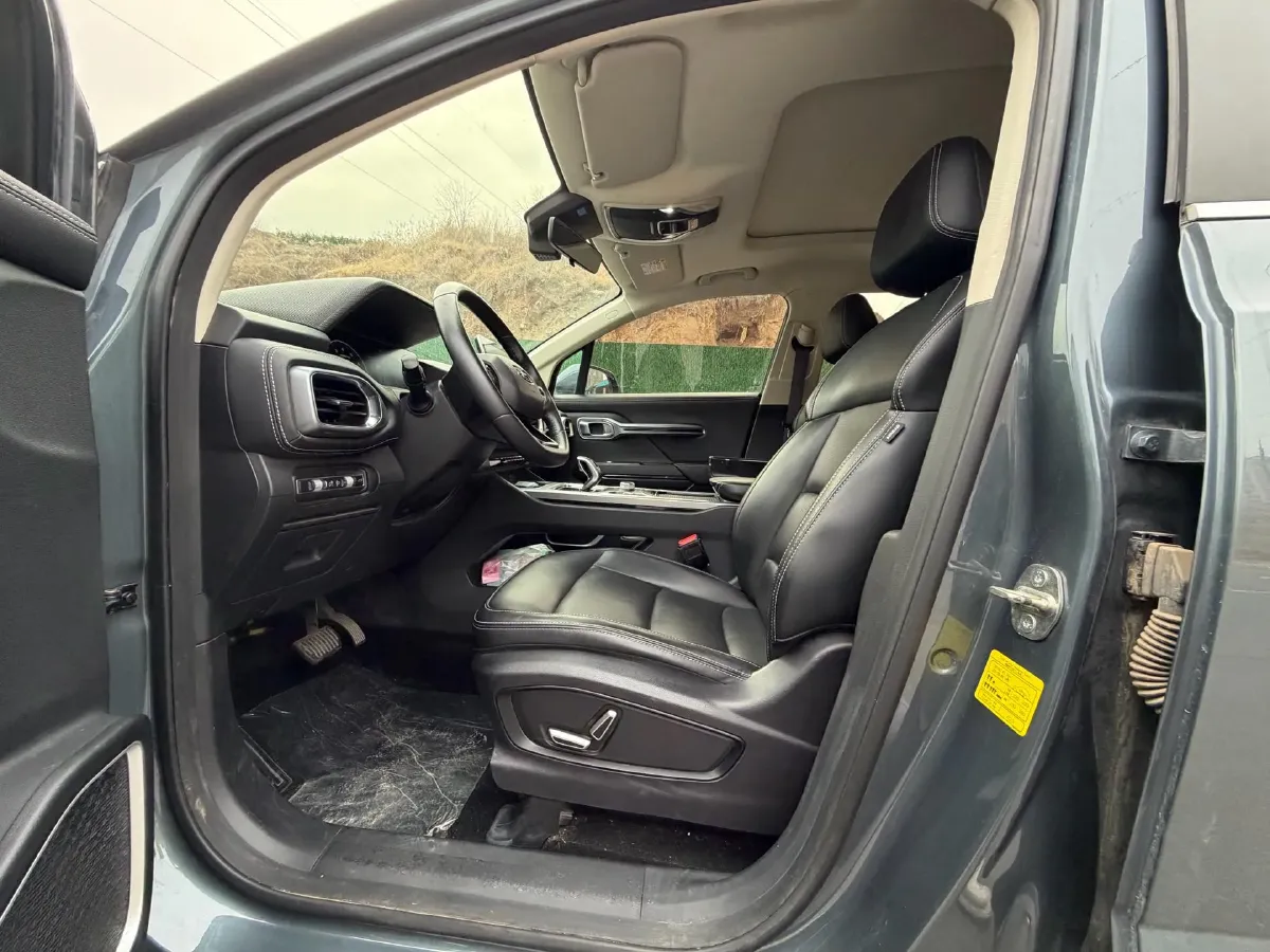 2020 Geely Okavango 1.8T 184HP L4 7DCT,autocango,china used car exporter,china ev exporter,chinese used car exporter,chinese used ev exporter