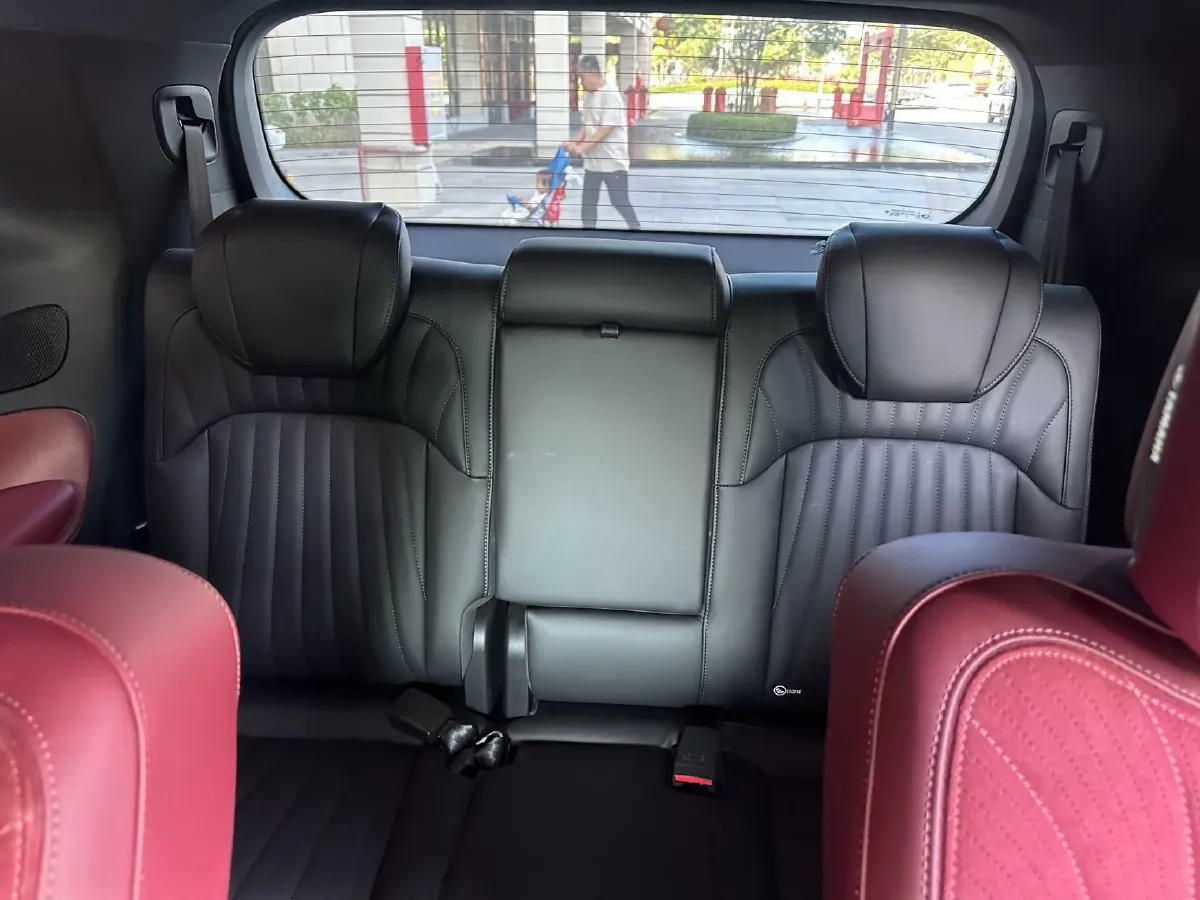 2023 GAC Trumpchi M8 2.0T 190HP L4 E-CVT Hybrid,autocango,china used car exporter,china ev exporter,chinese used car exporter,chinese used ev exporter