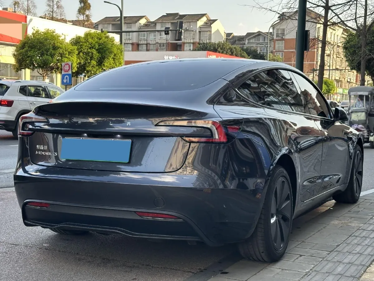 2025 Tesla Model 3 BEV,autocango,china used car exporter,china ev exporter,chinese used car exporter,chinese used ev exporter