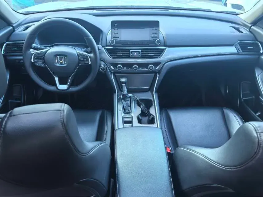 2018 Honda Accord 1.5T 194HP L4 CVT,autocango,china used car exporter,china ev exporter,chinese used car exporter,chinese used ev exporter