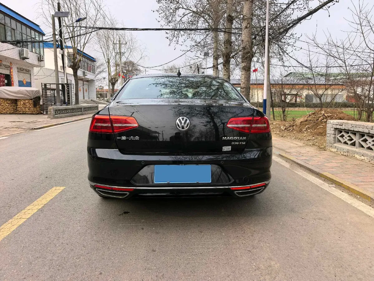 2019 Volkswagen Magotan 2.0T 186HP L4 7DCT,autocango,china used car exporter,china ev exporter,chinese used car exporter,chinese used ev exporter