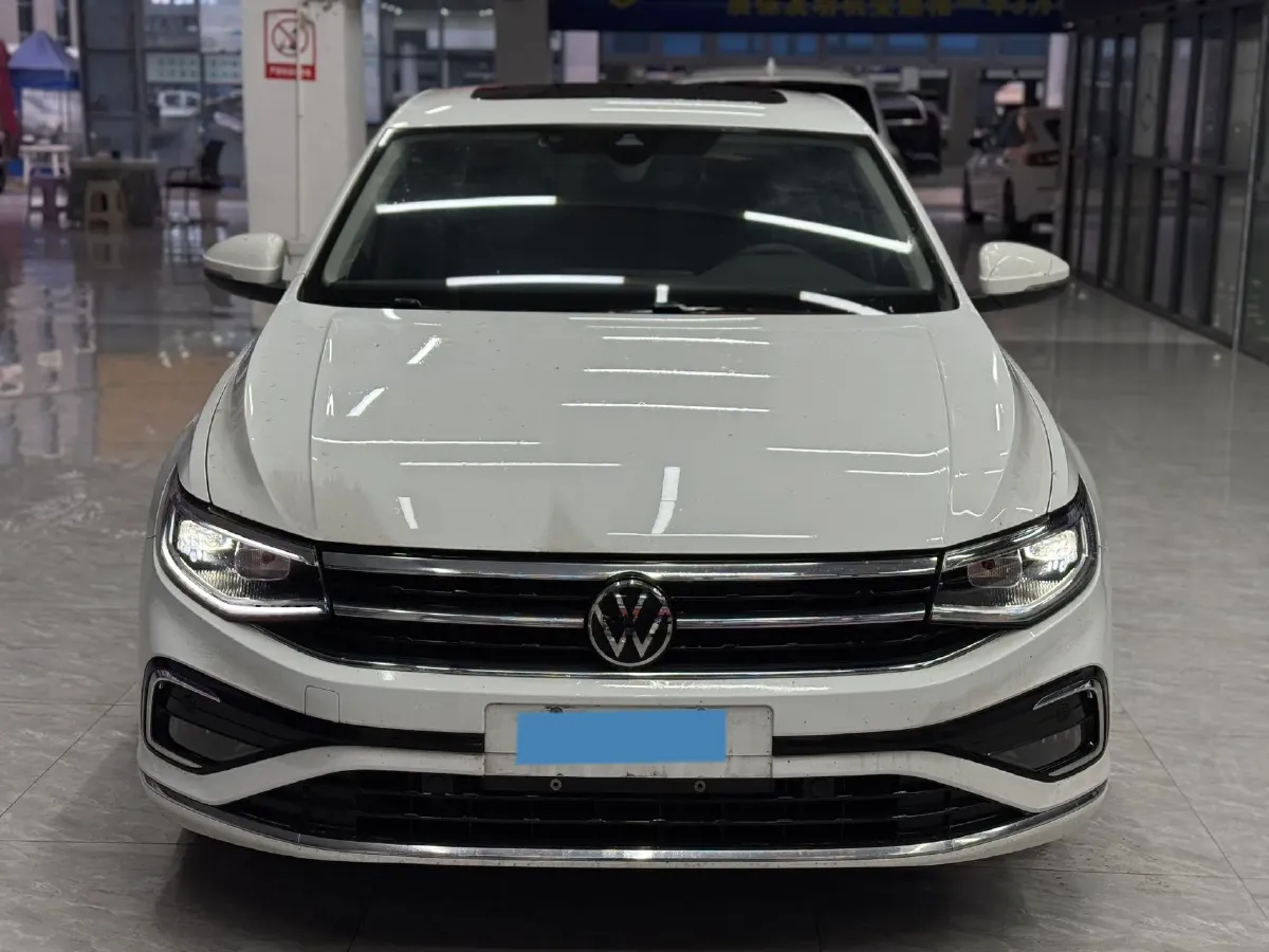 2023 Volkswagen Bora 1.5T 160HP L4 7DCT,autocango,china used car exporter,china ev exporter,chinese used car exporter,chinese used ev exporter