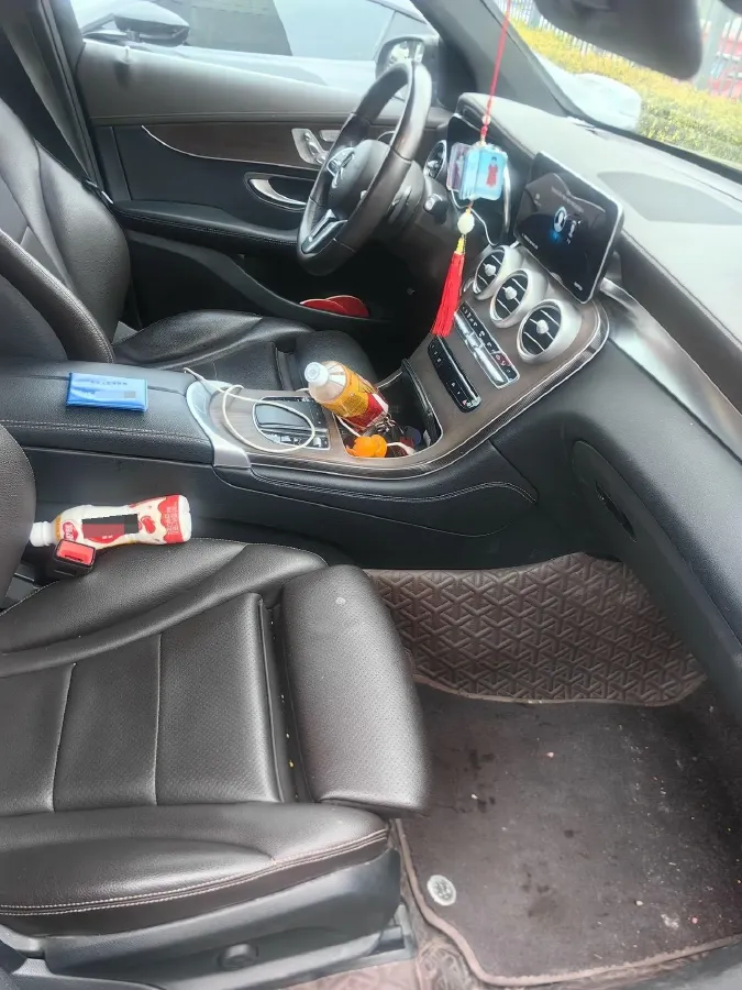 2021 Mercedes-Benz GLC Class 2.0T 197HP L4 9AT,autocango,china used car exporter,china ev exporter,chinese used car exporter,chinese used ev exporter