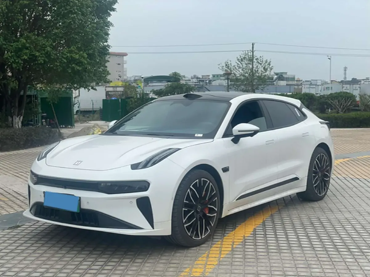 2025 Zeekr 001 BEV 100KWH,autocango,china used car exporter,china ev exporter,chinese used car exporter,chinese used ev exporter