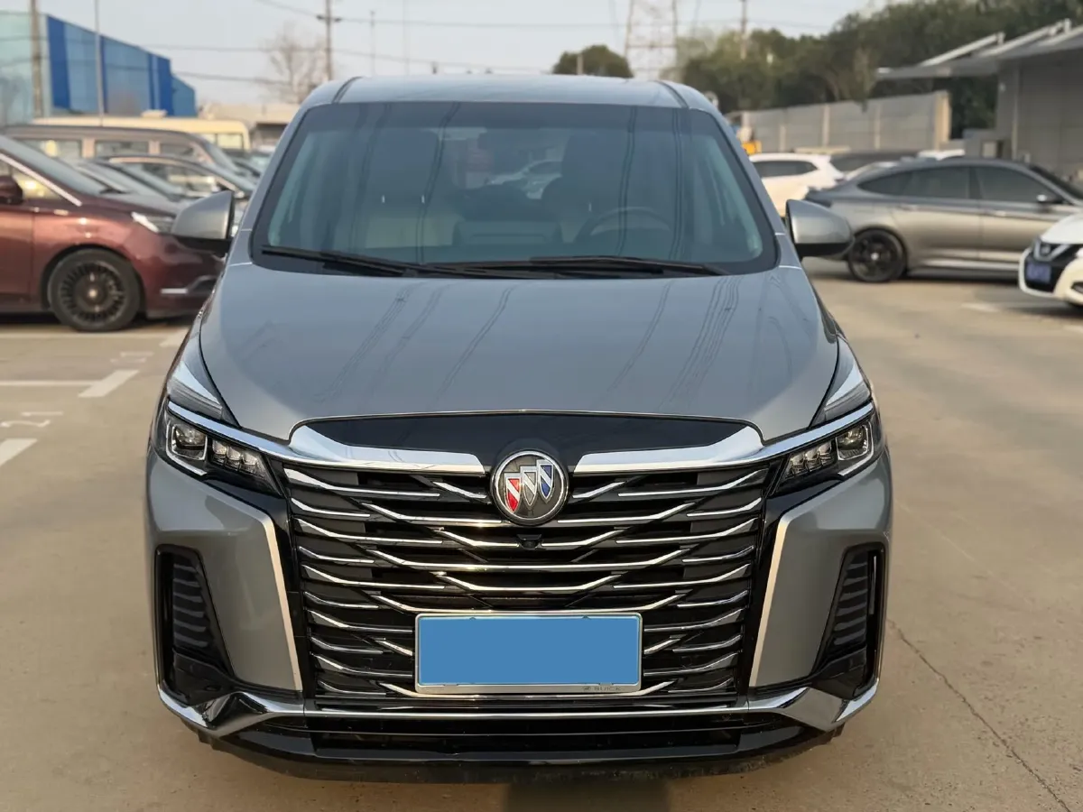 2023 Buick GL8 2.0T 237HP L4 9AT,autocango,china used car exporter,china ev exporter,chinese used car exporter,chinese used ev exporter