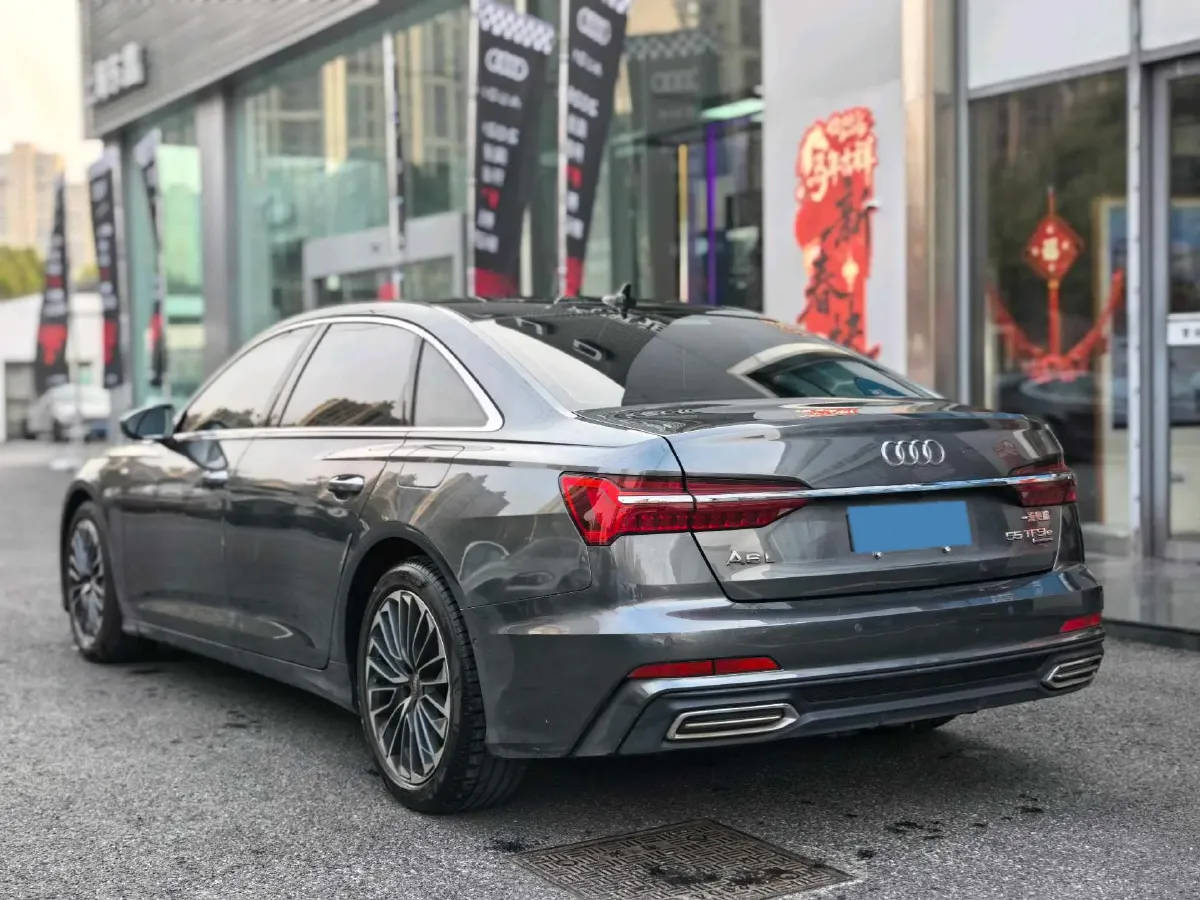 2020 Audi A6L 2.0T 252HP L4 7DCT PHEV 14.1KWH,autocango,china used car exporter,china ev exporter,chinese used car exporter,chinese used ev exporter