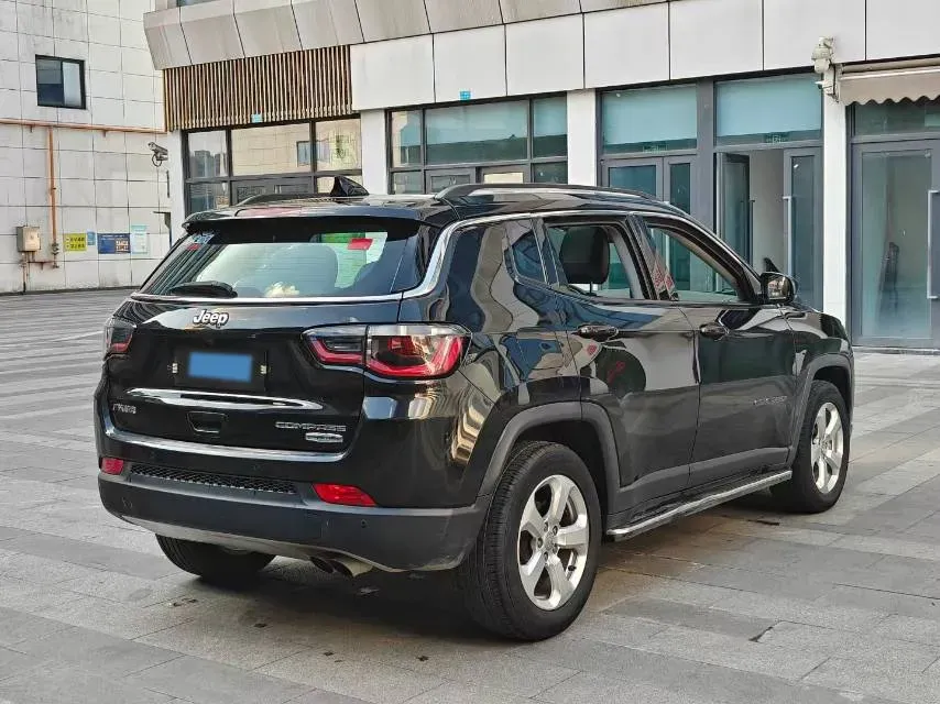 2017 Jeep Compass 1.4T 165HP L4 7DCT,autocango,china used car exporter,china ev exporter,chinese used car exporter,chinese used ev exporter