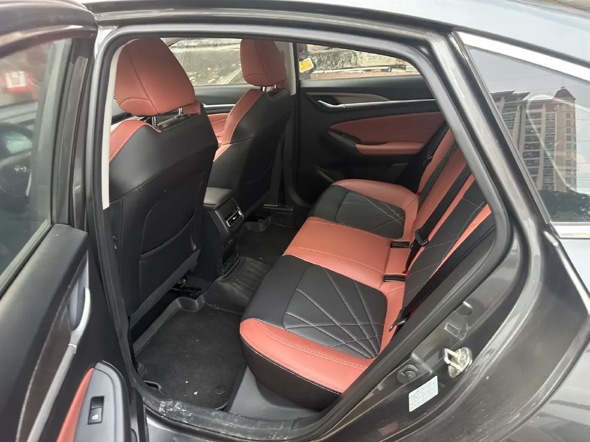 2021 ChangAn Eado 1.4T 160HP L4 7DCT,autocango,china used car exporter,china ev exporter,chinese used car exporter,chinese used ev exporter