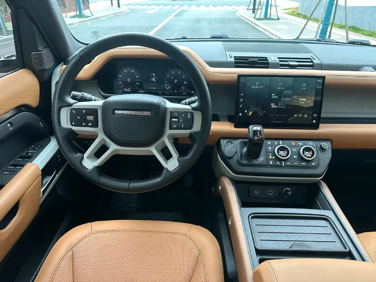 2023 Land Rover Defender 3.0T 400HP L6 8AT,autocango,china used car exporter,china ev exporter,chinese used car exporter,chinese used ev exporter