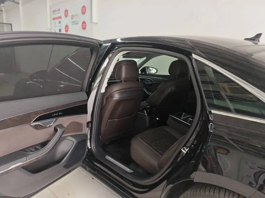 2024 Audi A8 3.0T 286HP V6 8AT,autocango,china used car exporter,china ev exporter,chinese used car exporter,chinese used ev exporter