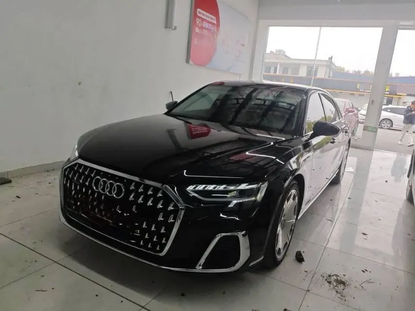 2024 Audi A8 3.0T 286HP V6 8AT,autocango,china used car exporter,china ev exporter,chinese used car exporter,chinese used ev exporter
