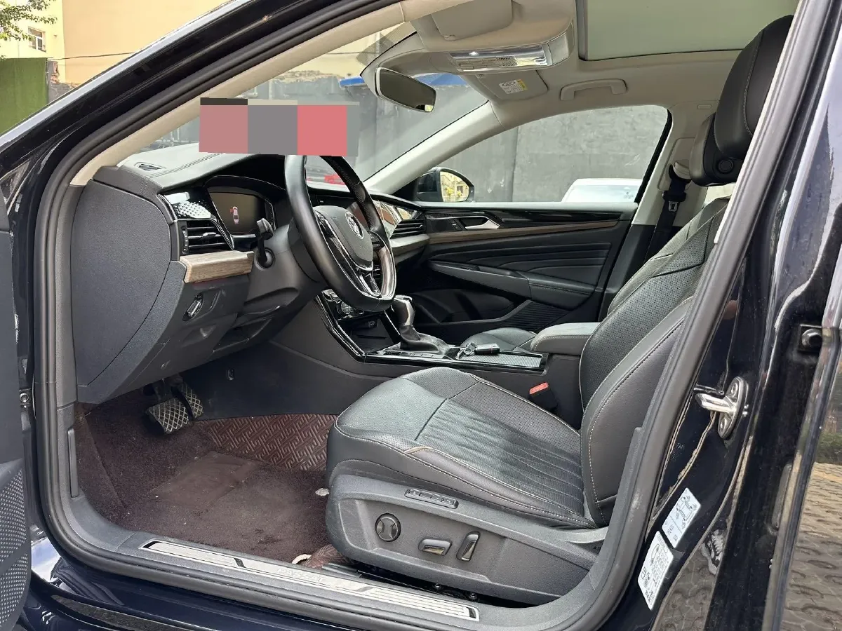 2019 Volkswagen Passat 2.0T 220HP L4 7DCT,autocango,china used car exporter,china ev exporter,chinese used car exporter,chinese used ev exporter