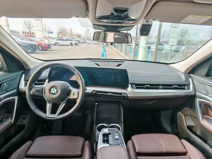 2024 BMW X2 2.0T 204HP L4 7DCT,autocango,china used car exporter,china ev exporter,chinese used car exporter,chinese used ev exporter