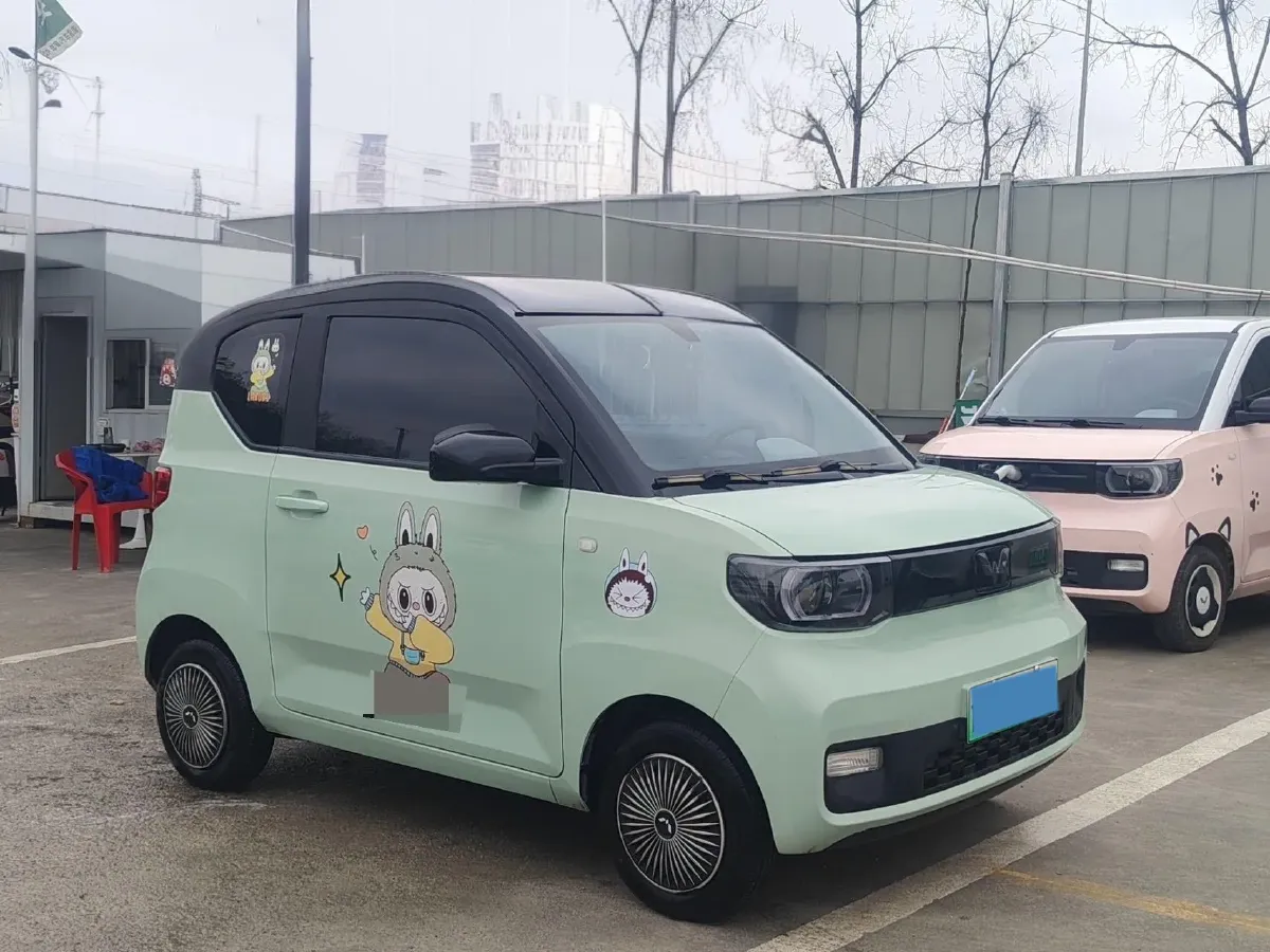 2021 WuLing HongGuang MINI EV BEV 13.8KWH,autocango,china used car exporter,china ev exporter,chinese used car exporter,chinese used ev exporter