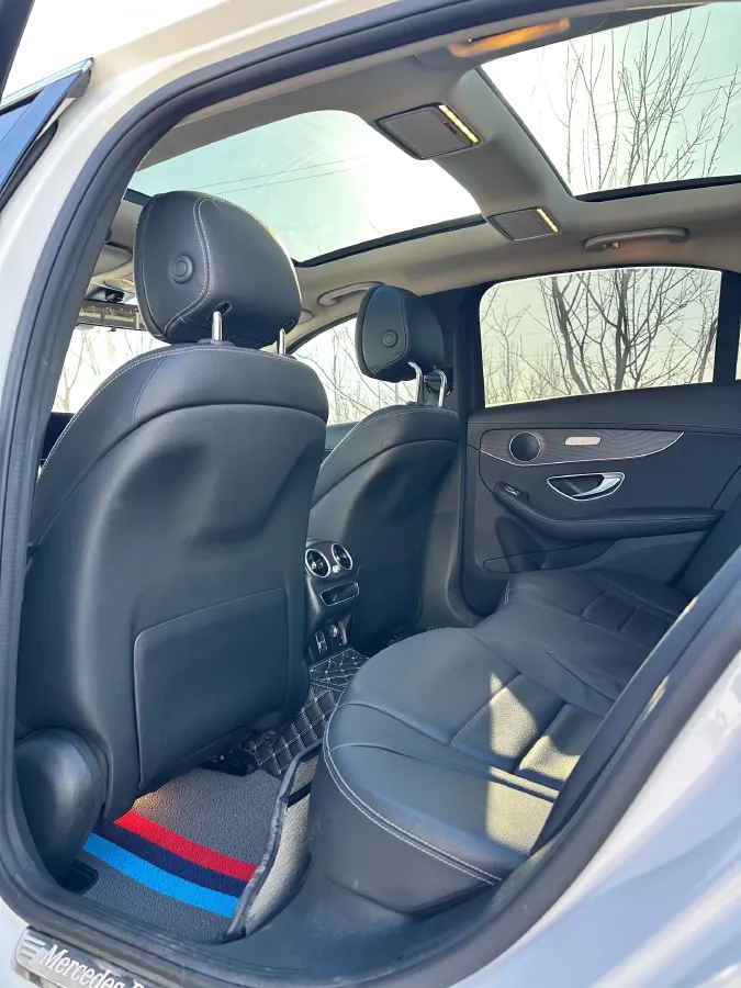 2021 Mercedes-Benz C Class 1.5T 156HP L4 9AT,autocango,china used car exporter,china ev exporter,chinese used car exporter,chinese used ev exporter