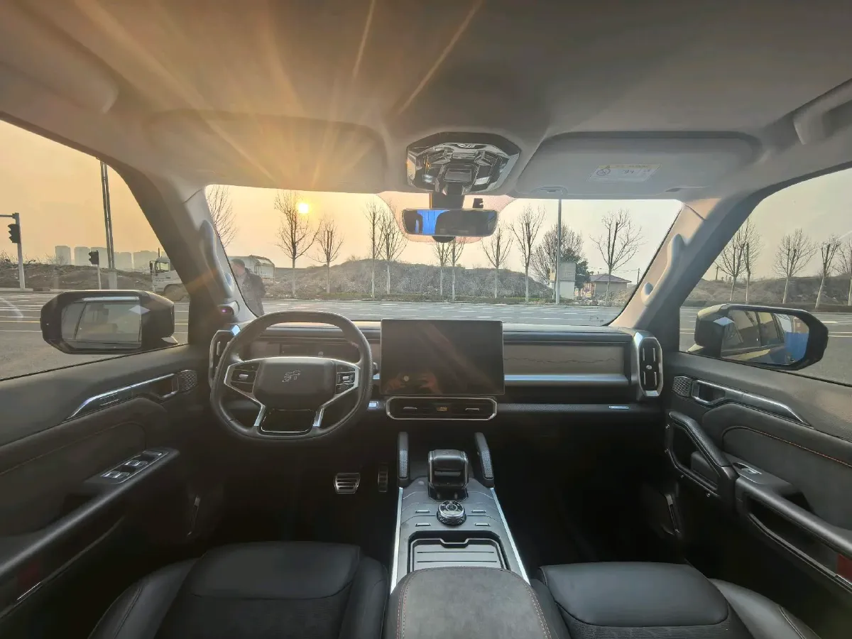 2023 Jetour Traveller 2.0T 254HP L4 7DCT,autocango,china used car exporter,china ev exporter,chinese used car exporter,chinese used ev exporter