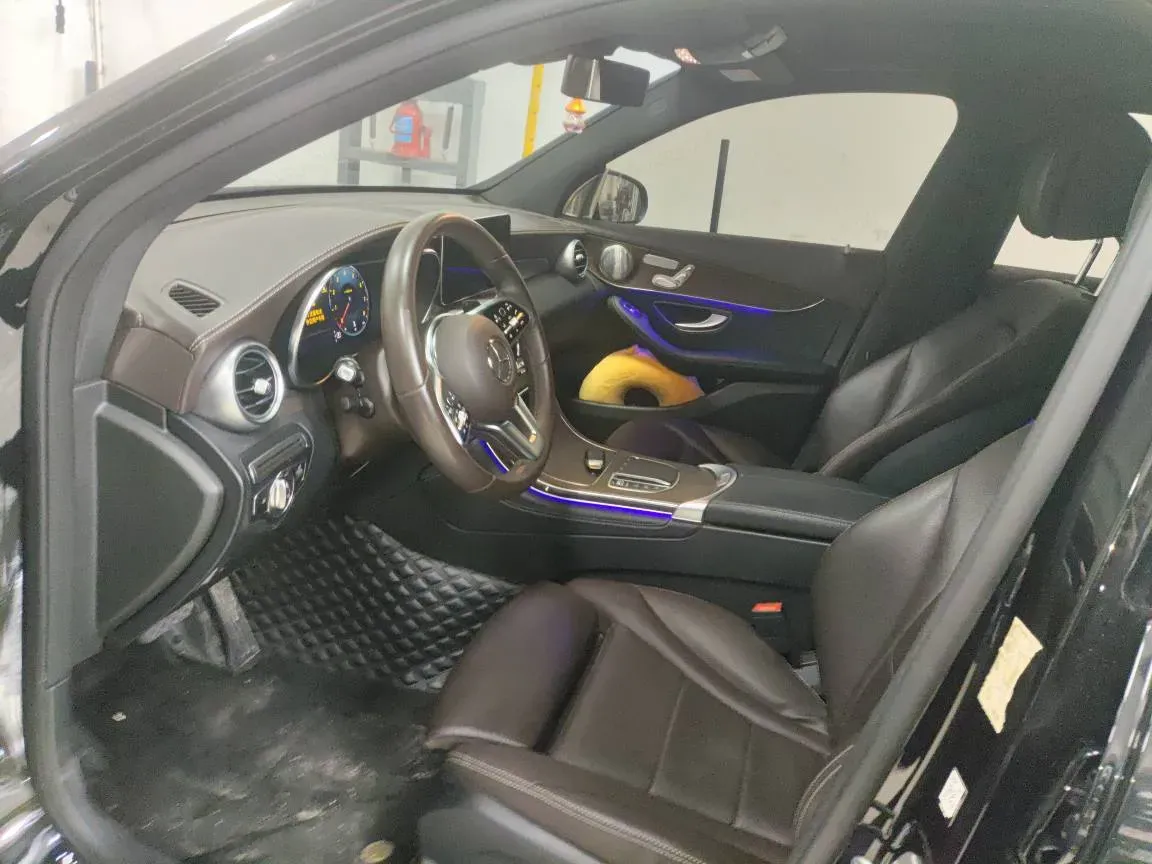 2022 Mercedes-Benz GLC Class 2.0T 197HP L4 9AT,autocango,china used car exporter,china ev exporter,chinese used car exporter,chinese used ev exporter