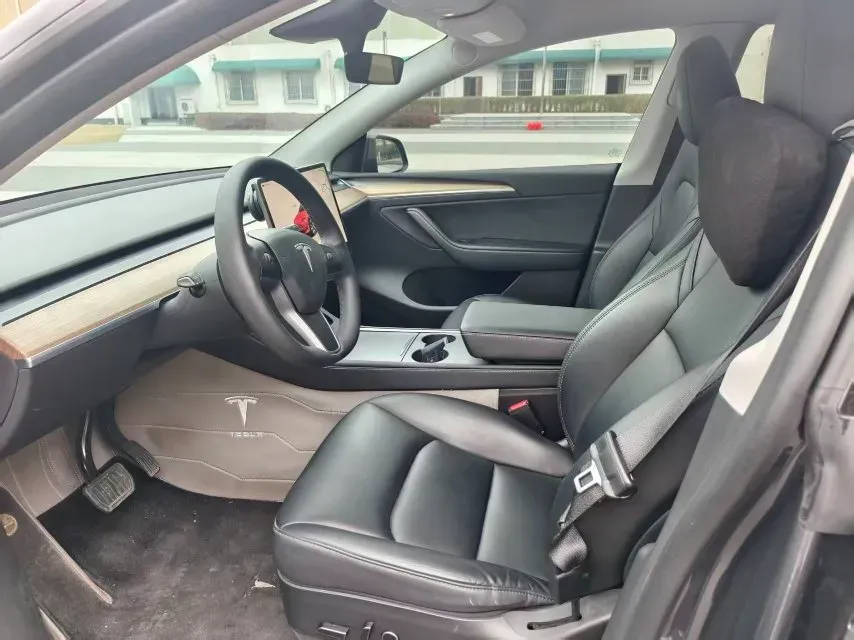 2022 Tesla Model Y BEV 60KWH,autocango,china used car exporter,china ev exporter,chinese used car exporter,chinese used ev exporter