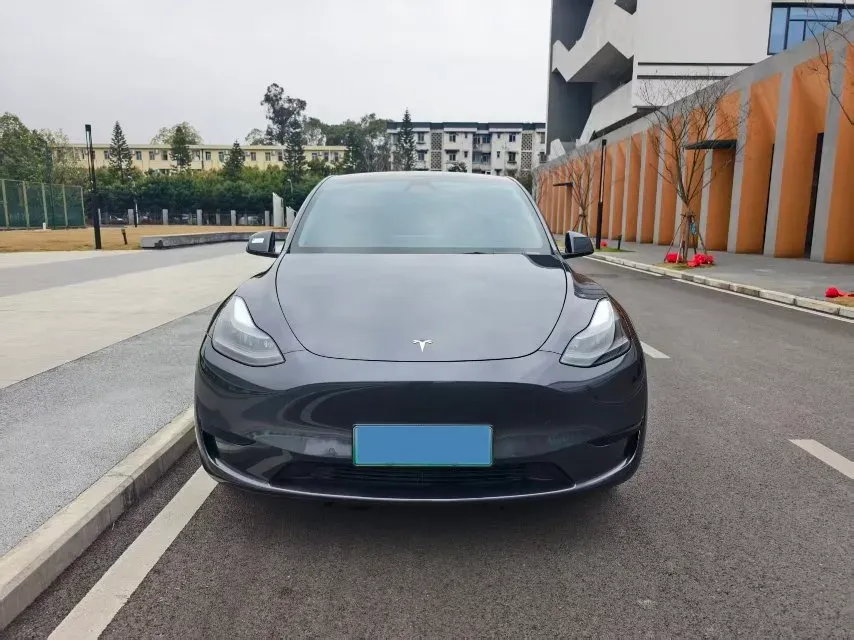 2022 Tesla Model Y BEV 60KWH,autocango,china used car exporter,china ev exporter,chinese used car exporter,chinese used ev exporter