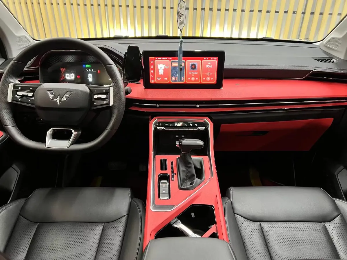 2021 WuLing XingChen 1.5T 147HP L4 CVT,autocango,china used car exporter,china ev exporter,chinese used car exporter,chinese used ev exporter