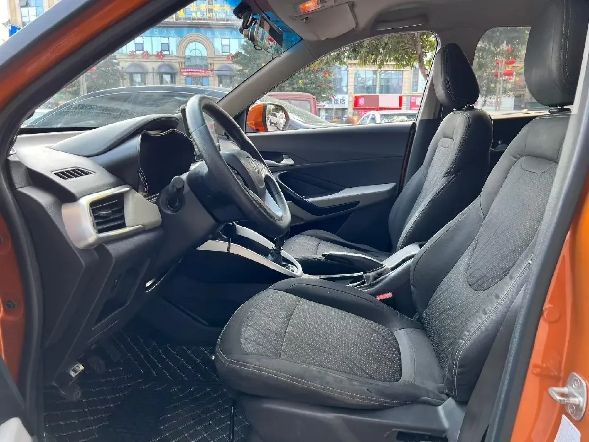 2017 BaoJun 510 1.5L 112HP L4 6MT,autocango,china used car exporter,china ev exporter,chinese used car exporter,chinese used ev exporter