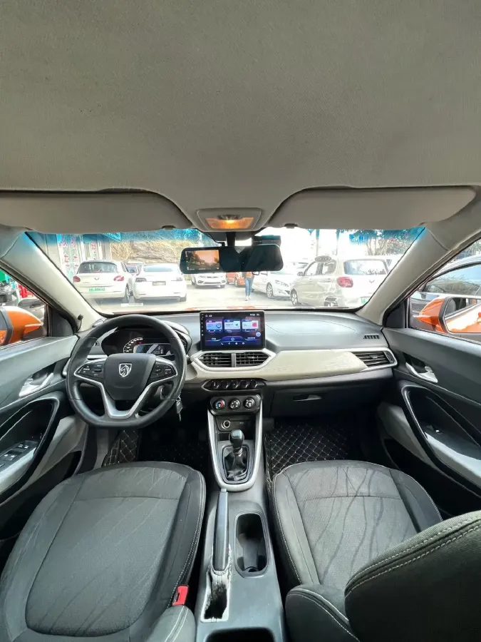 2017 BaoJun 510 1.5L 112HP L4 6MT,autocango,china used car exporter,china ev exporter,chinese used car exporter,chinese used ev exporter