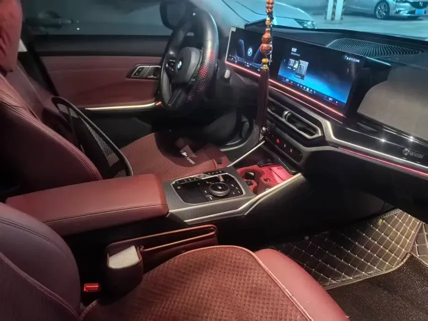 2024 BMW 3 Series 2.0T 184HP L4 8AT,autocango,china used car exporter,china ev exporter,chinese used car exporter,chinese used ev exporter