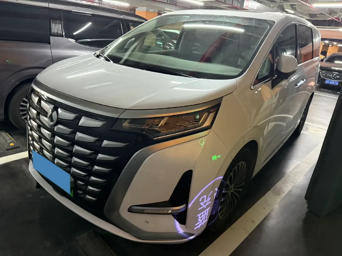 2022 HongQi HS7 3.0T 337HP V6 8AT,autocango,china used car exporter,china ev exporter,chinese used car exporter,chinese used ev exporter