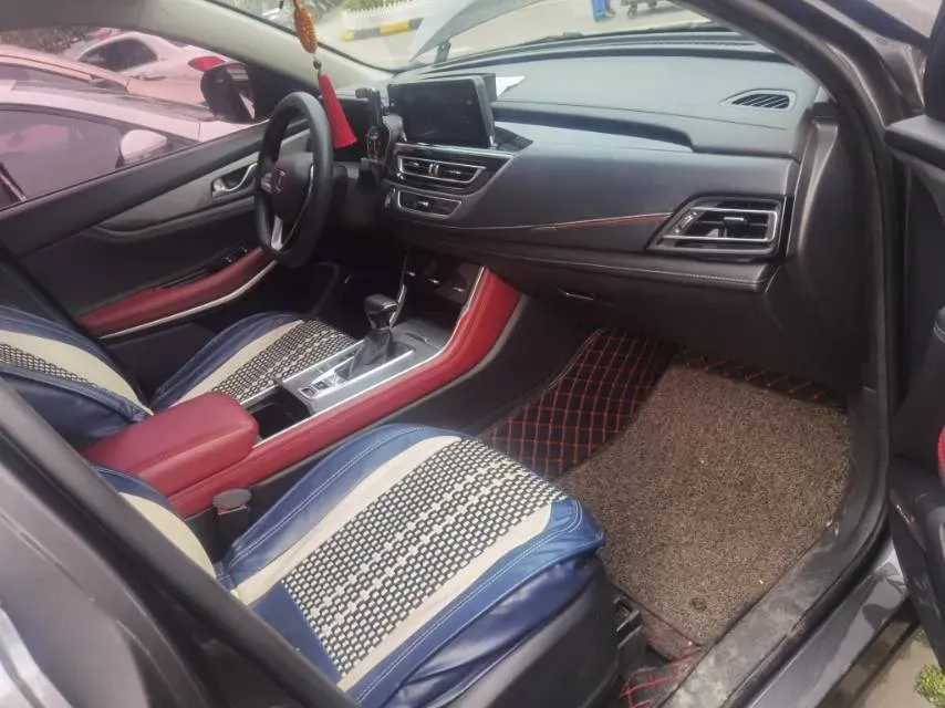 2022 ChangAn CS75 1.5T 180HP L4 7DCT,autocango,china used car exporter,china ev exporter,chinese used car exporter,chinese used ev exporter